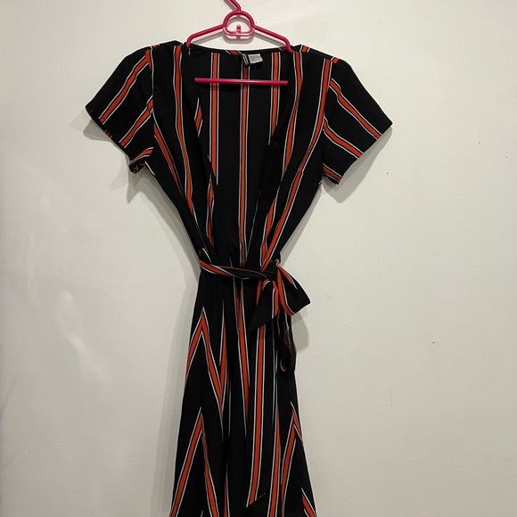 Wrap summer dress - Picture 2 of 3